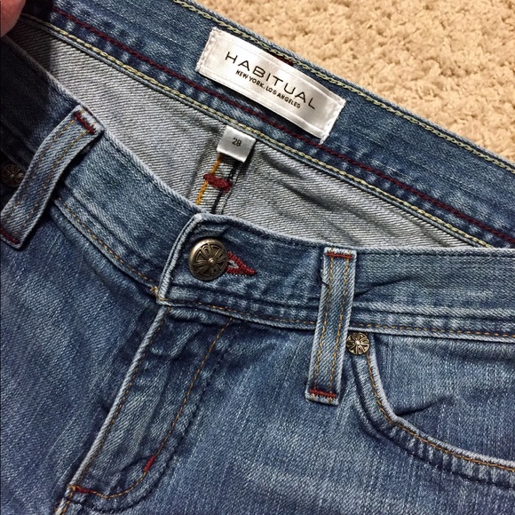 Super Cute Habitual Jeans size 28 EUC - Picture 4 of 6